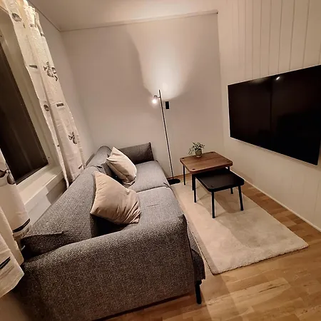 Leilighet And Comfortable In Tromsø